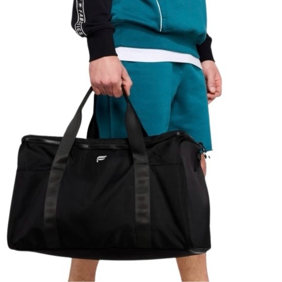 Fabletics Pink Crush The Convertible Travel Bag - Picture 6 of 7